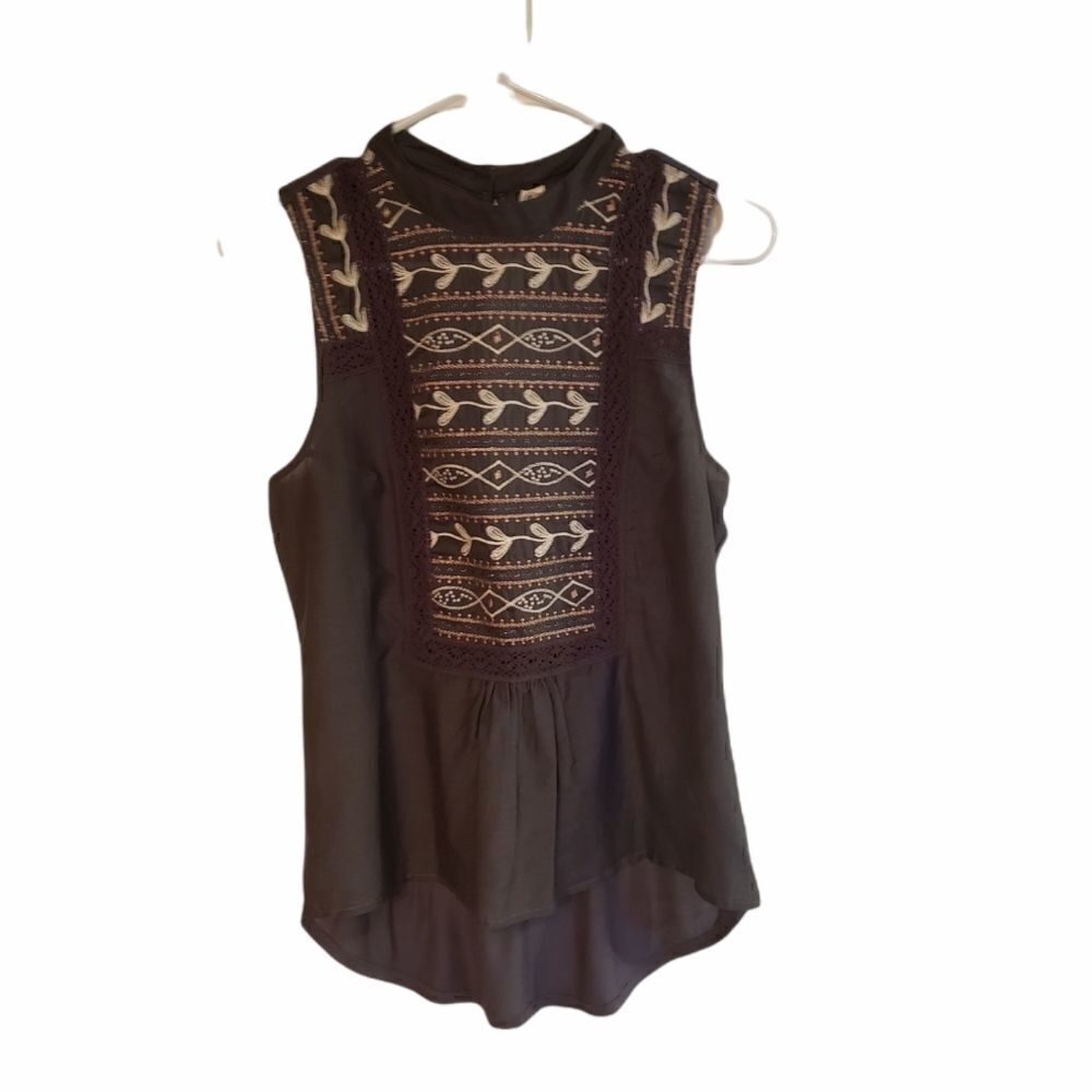 Tiny Woman's Embroidered Top  